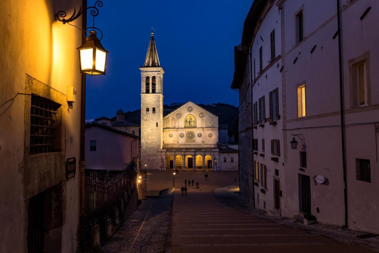 Palazzo Lauri Spoleto Apartment Exterior photo