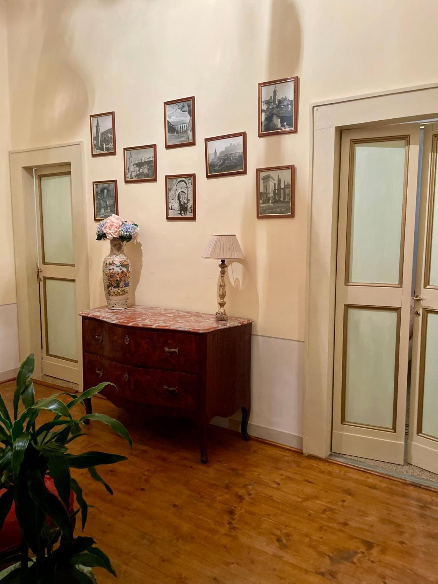Palazzo Lauri Spoleto Apartment Exterior photo